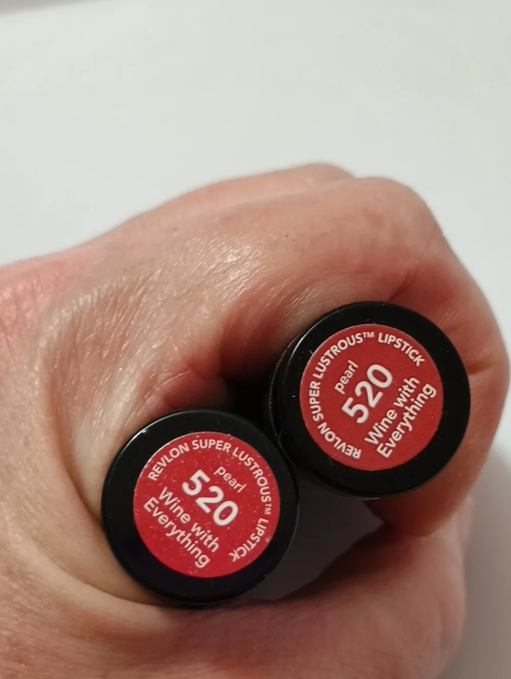 2 x Revlon Super Lustrous Lipstick - 520 Wine with Everything